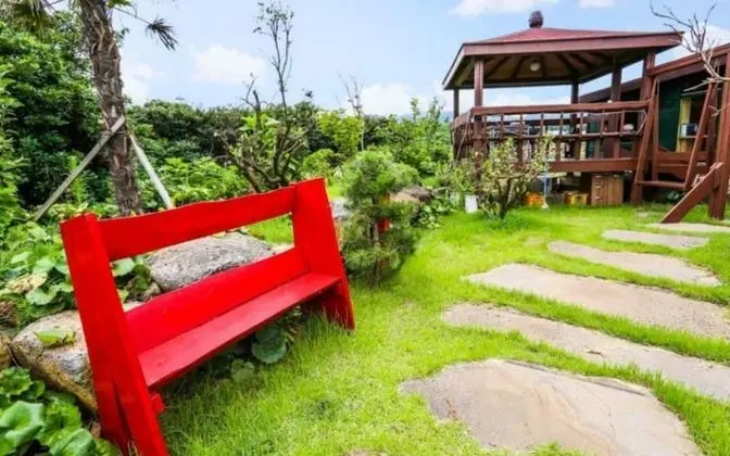Seoguipo Ollebeot Pension & Guesthouse