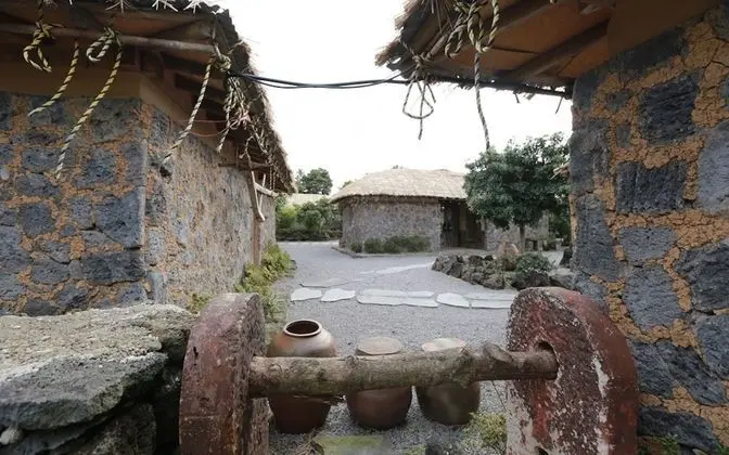 Seogwipo Chogain inn Guest House - Misafir Tesisleri ve Hizmetleri