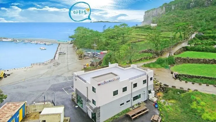 Seogwipo Daepyeong Olleh Pension - Dış Mekan