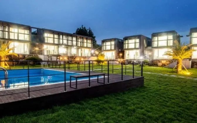 Seogwipo Donnaeko Pension