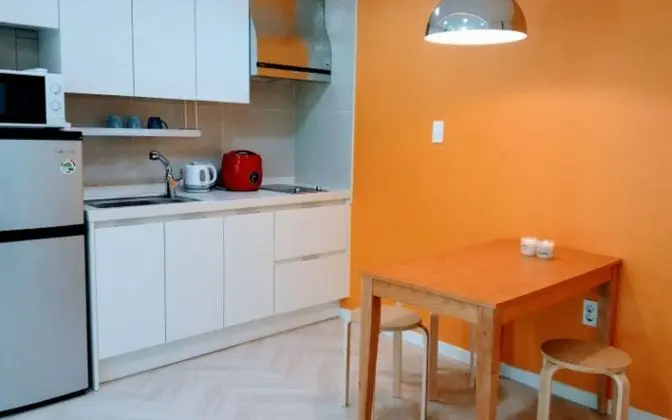 Seogwipo Irak Pension - Oda