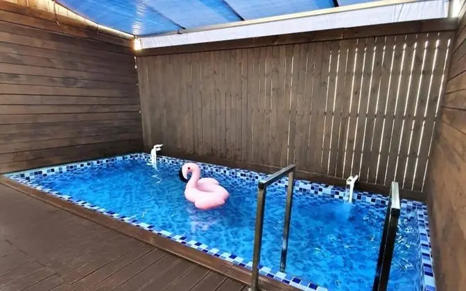 Seogwipo Jeju Beluga Pool Villa