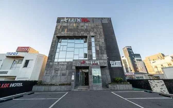 Seogwipo Lux Hotel - Dış Mekan