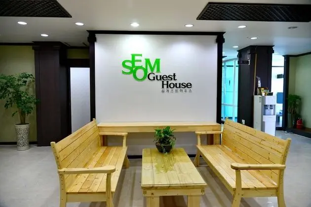 Seom Guesthouse - Hostel - Lobi