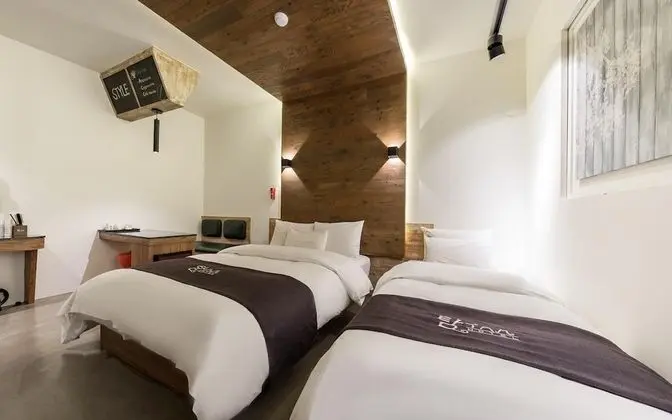 Seongnam Hotel Tom - Oda