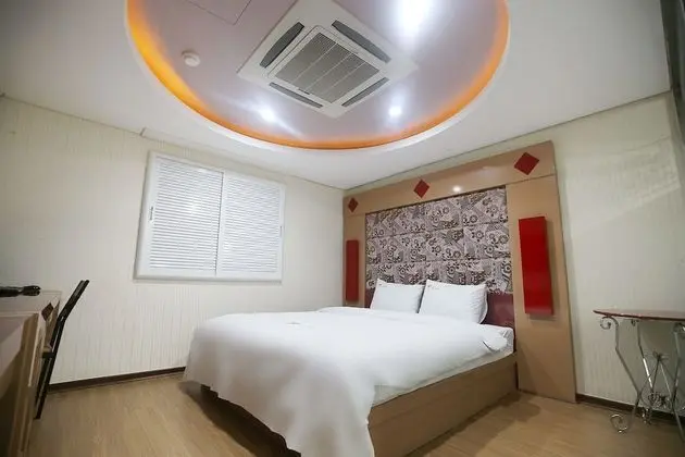 Seosan Green Hotel
