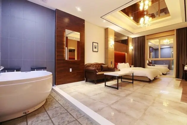 Seosan Hello Hotel