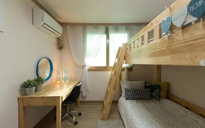 Seoul Rooftop Moonlight Guest House - Oda