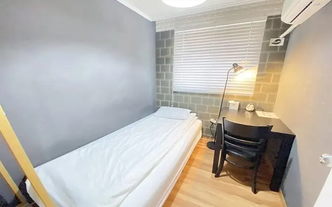 Seoul Station Aroha Guest House - Oda