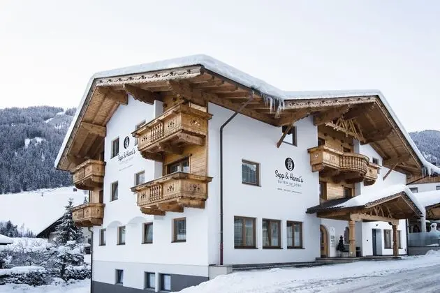 Sepp & Hanni's - Suiten im Dorf - Öne Çıkan Resim