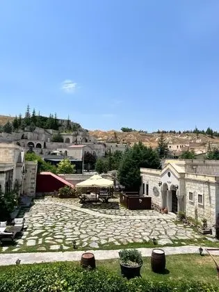 Seraphim Cave Suites & Spa - Dış Mekan