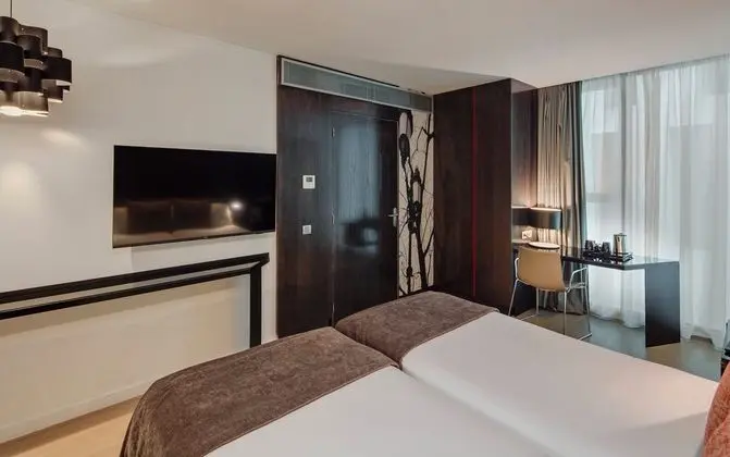 Sercotel Rosellon - Genel
