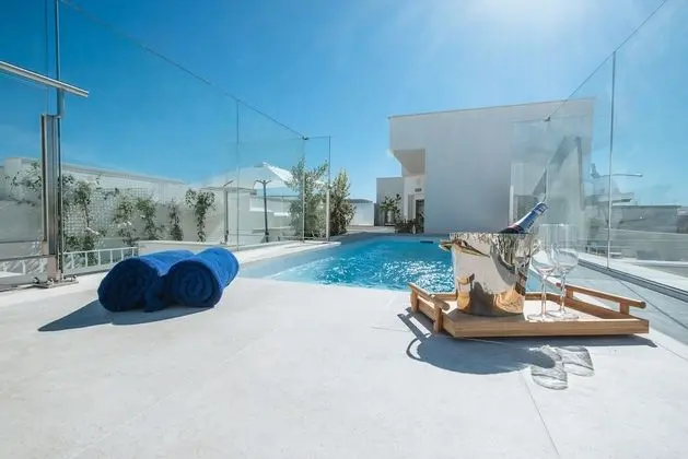Sercotel Sevilla Guadalquivir Suites - Havuz