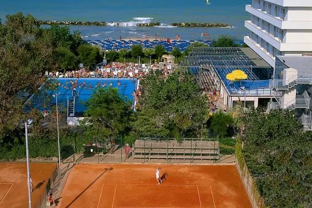 Serena Majestic Hotel Residence - Dış Mekan