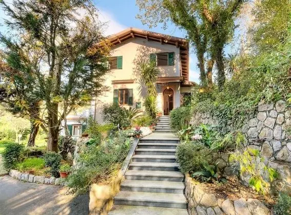 Villa Serena - Dış Mekan