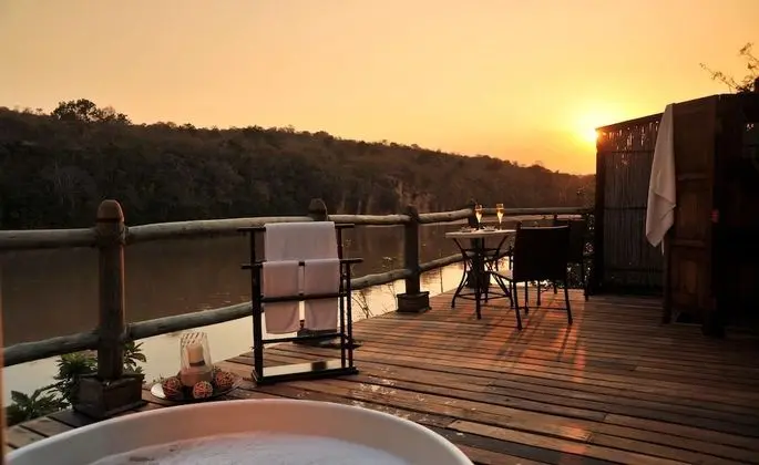 Serena Mivumo River Lodge - Oda