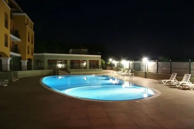 Serena Residence - Havuz