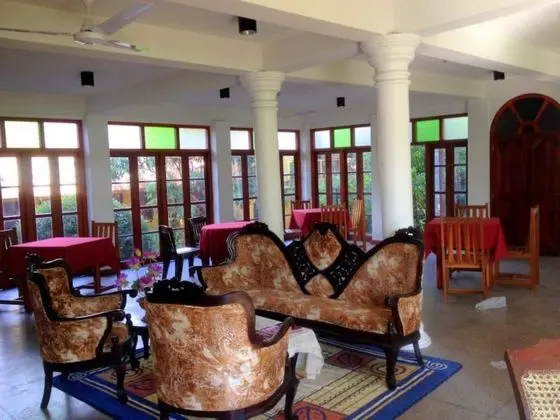 The Serendipity Beach Hotel - Lobi