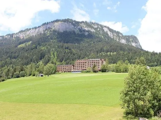 Serene Apartment in Tauplitz With Sauna - Dış Mekan