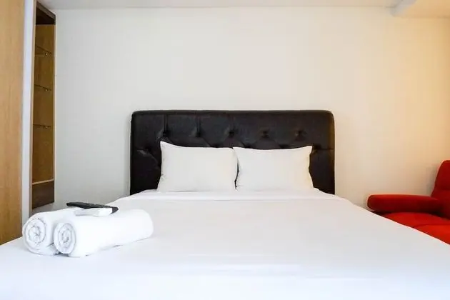 Serene Exclusive Modern Studio Apartment At Grand Sungkono Lagoon