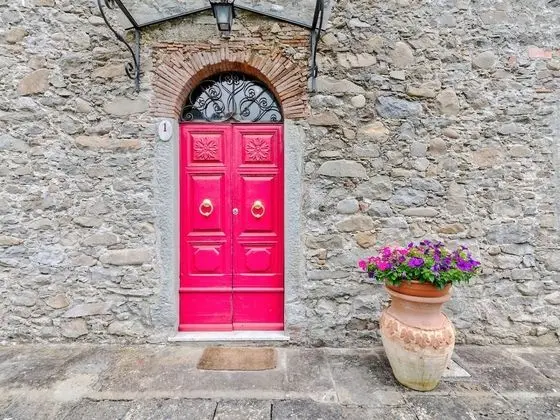 Serene Holiday Home in Bagni di Lucca With Private Pool - Lobi