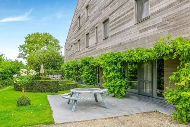 Serene Holiday Home in Gijverinkhove With Terrace, Garden - Öne Çıkan Resim