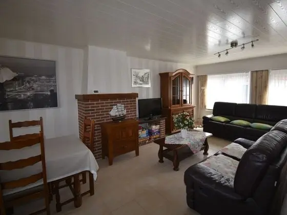 Serene Holiday Home in Peer With Terrace - Öne Çıkan Resim