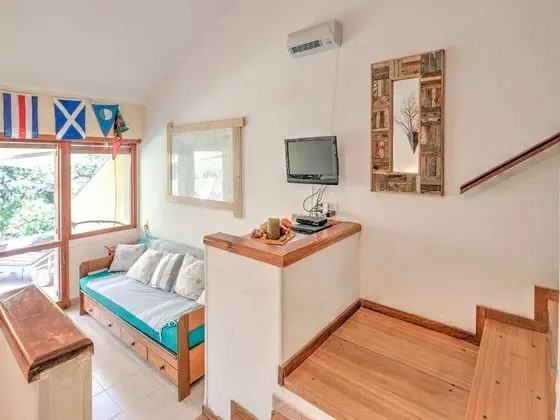 Serene Holiday Home in Punta Ala With Private Terrace - İç Mekan