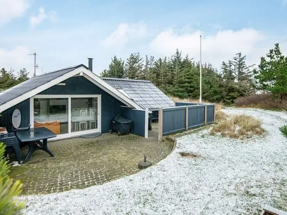 Serene Holiday Home in Ringkøbing With View of the Fjord