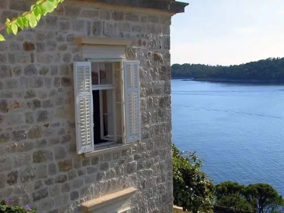 Serene Mansion in Dubrovnik With Private Terrace