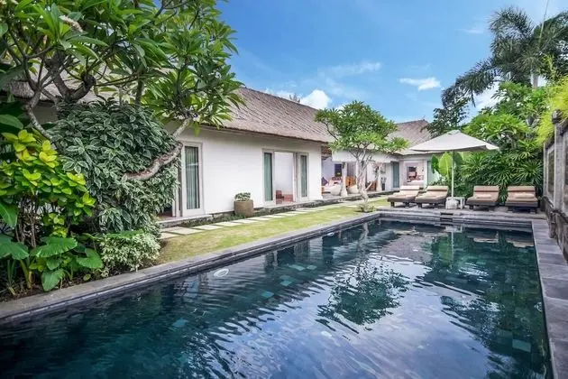 Serene Villas - Havuz
