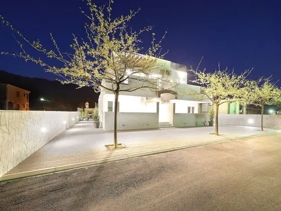 Serene Villa in Seline With Private Swimming Pool