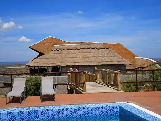 Serengeti Safari Lodge