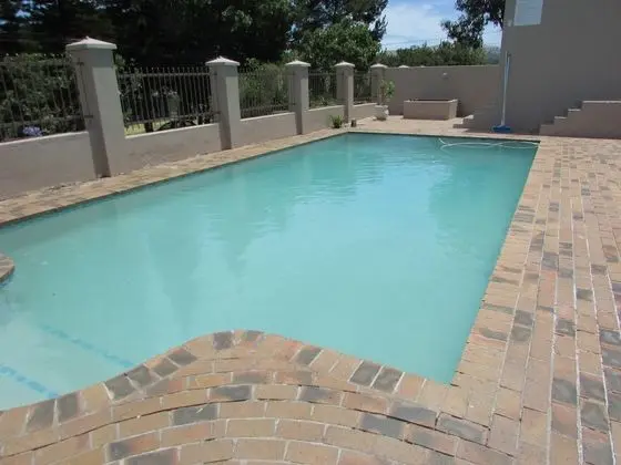Serengeti Self Catering Units - Havuz