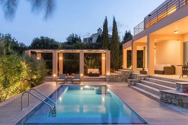 Villa Serenissima by Konnect, Eastern Corfu - Havuz