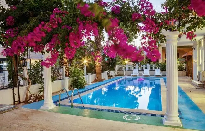Serenity Lara Hotel - Genel