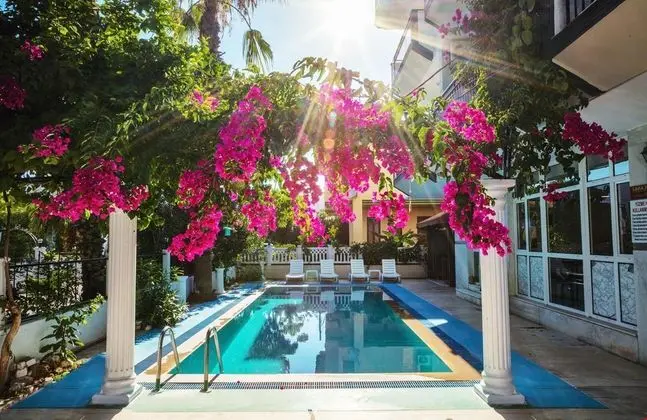Serenity Lara Hotel - Genel