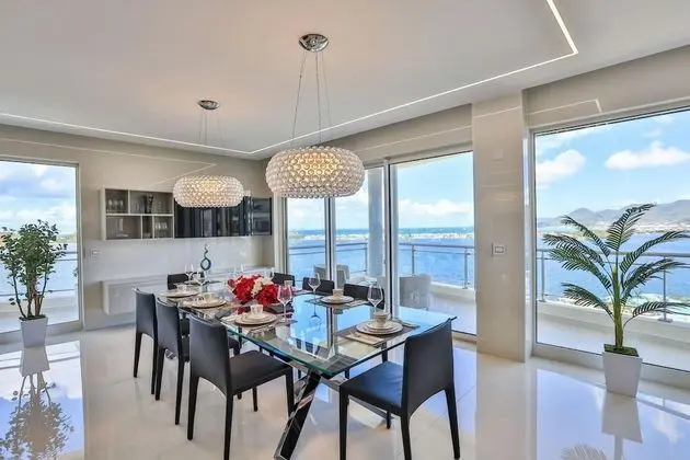 Serenity Penthouse - The Pinnacle of Luxury - Oda