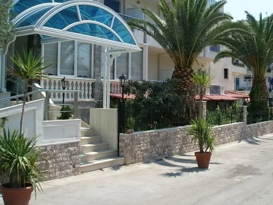 Hotel Serenity Tolo