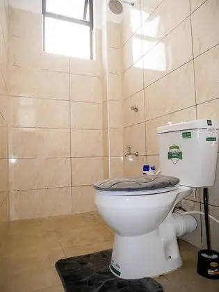 Serine 2 Bedroom Serviced Apartments - Banyo Tipleri