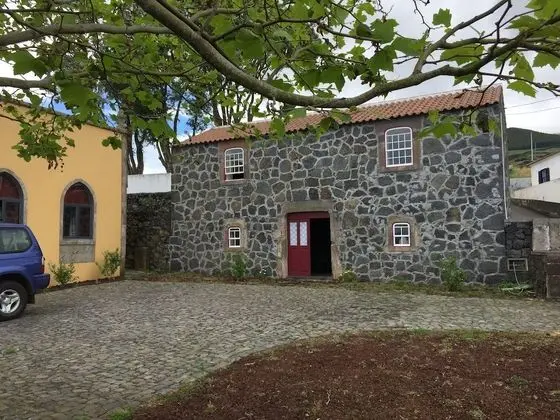 Serreta Island Home AL