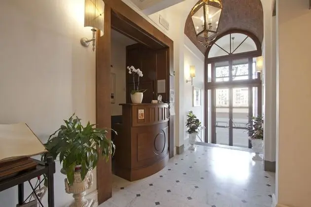 Serristori Palace Residence - Lobi