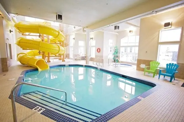 Service Plus Inns & Suites Drayton Valley - Genel
