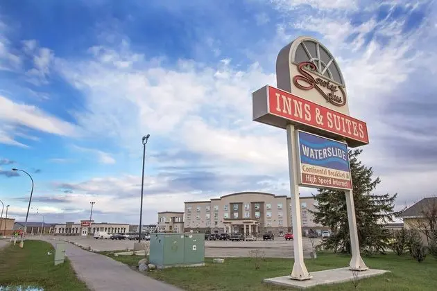Service Plus Inns & Suites Drayton Valley - Öne Çıkan Resim