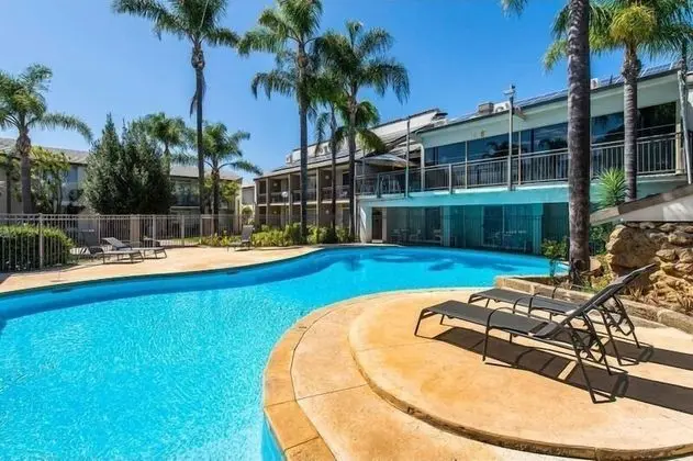 Resort Serviced Apartments - Mandurah - Havuz