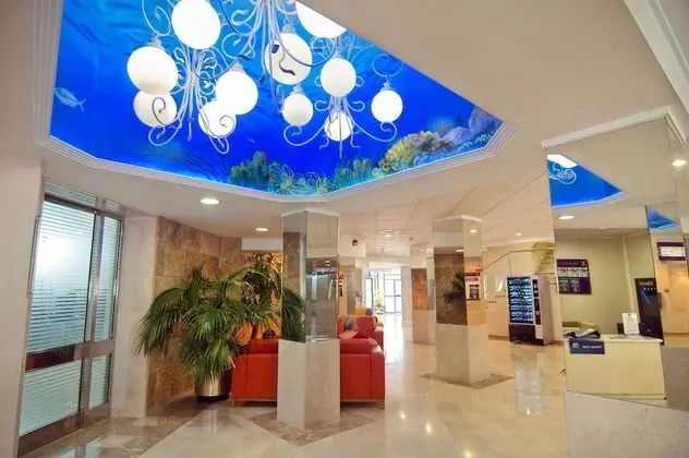 Hotel Servigroup Calypso - Lobi