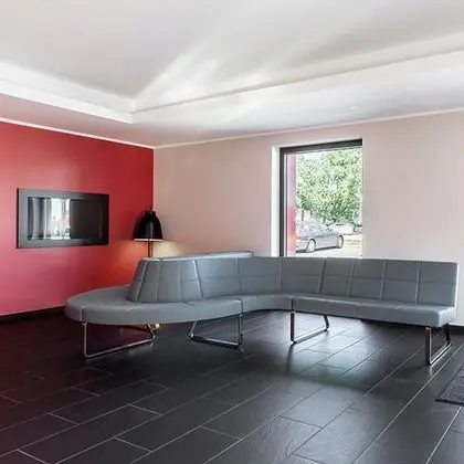 Serways Hotel Steigerwald Süd - Lobi