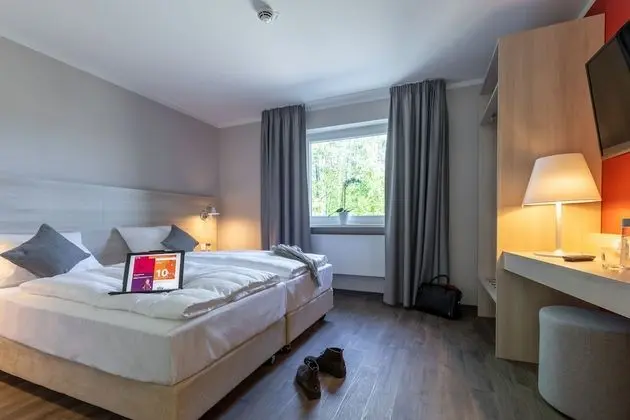 Serways Hotel Waldmohr - 1