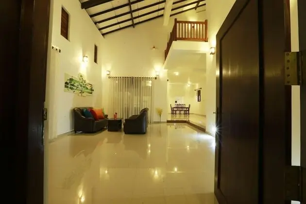 Sethum Villa - Unawatuna - Lobi