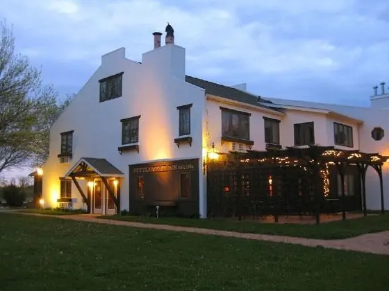 Settlement Courtyard Inn & Lavender Spa - Öne Çıkan Resim